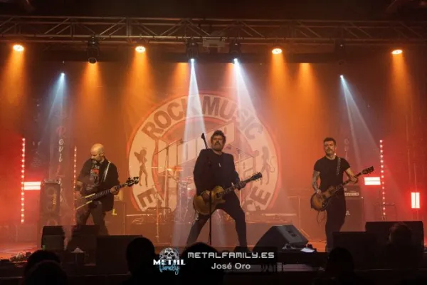 Crónica: HORA LIMITE + REPTILE:  encontrando el norte y el destino (Madrid Revi Live 14/03/26)