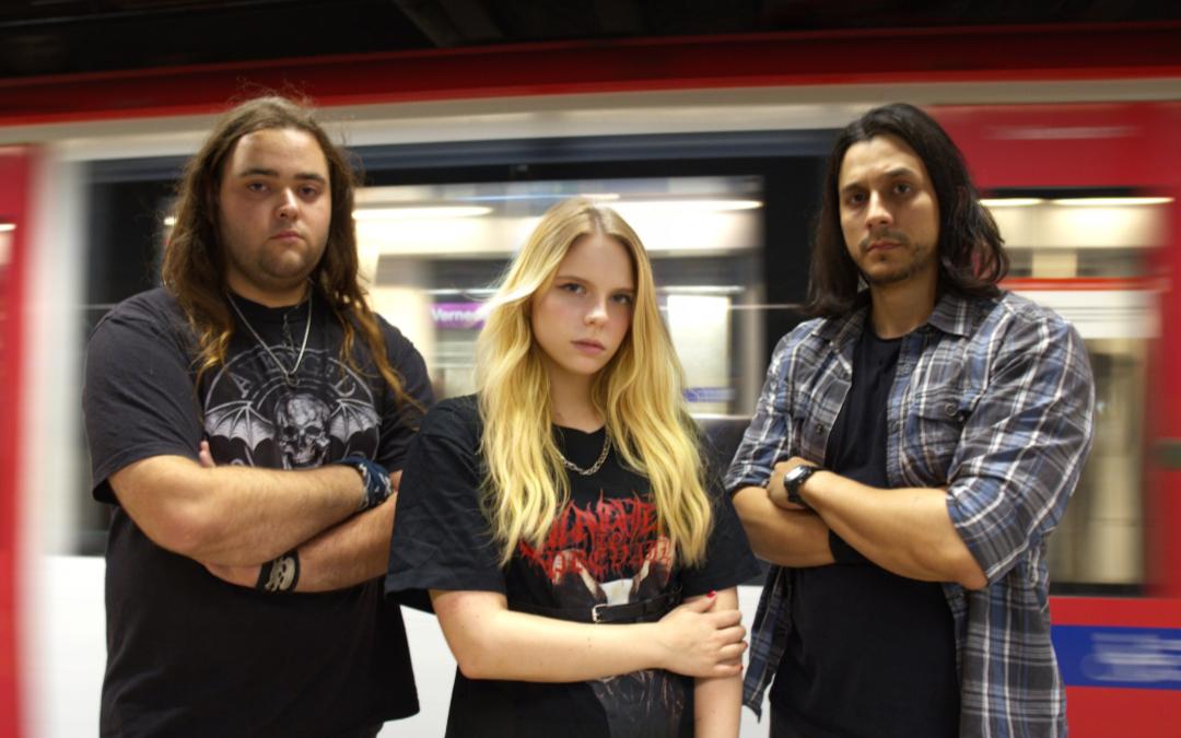 Entrevista a Amber Ofzo (SOCIAL STRAIN): «Estoy muy feliz de estar donde estoy ahora»