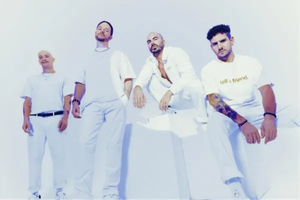 PERSEIDE refleja su evolución más oscura en «Broken Mirror»