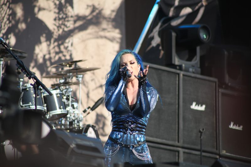 “Ser vegano es más fácil que nunca”: Alissa White-Gluz habla claro