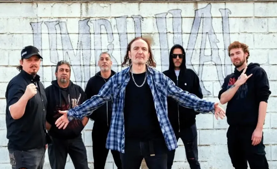 Umbilikal D.B propaga su irreverencia con el videoclip de “Siri, cómeme los webs”: “No busca aprobación, busca reacción”