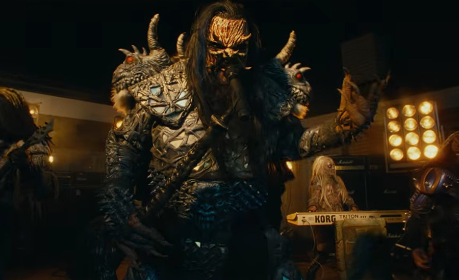 Lordi lanza una “horrorosa” versión de “Guantanamera” con un divertido videoclip por una buena causa: “Frankenstein y los zombis están hechos de carne y huesos reciclados”